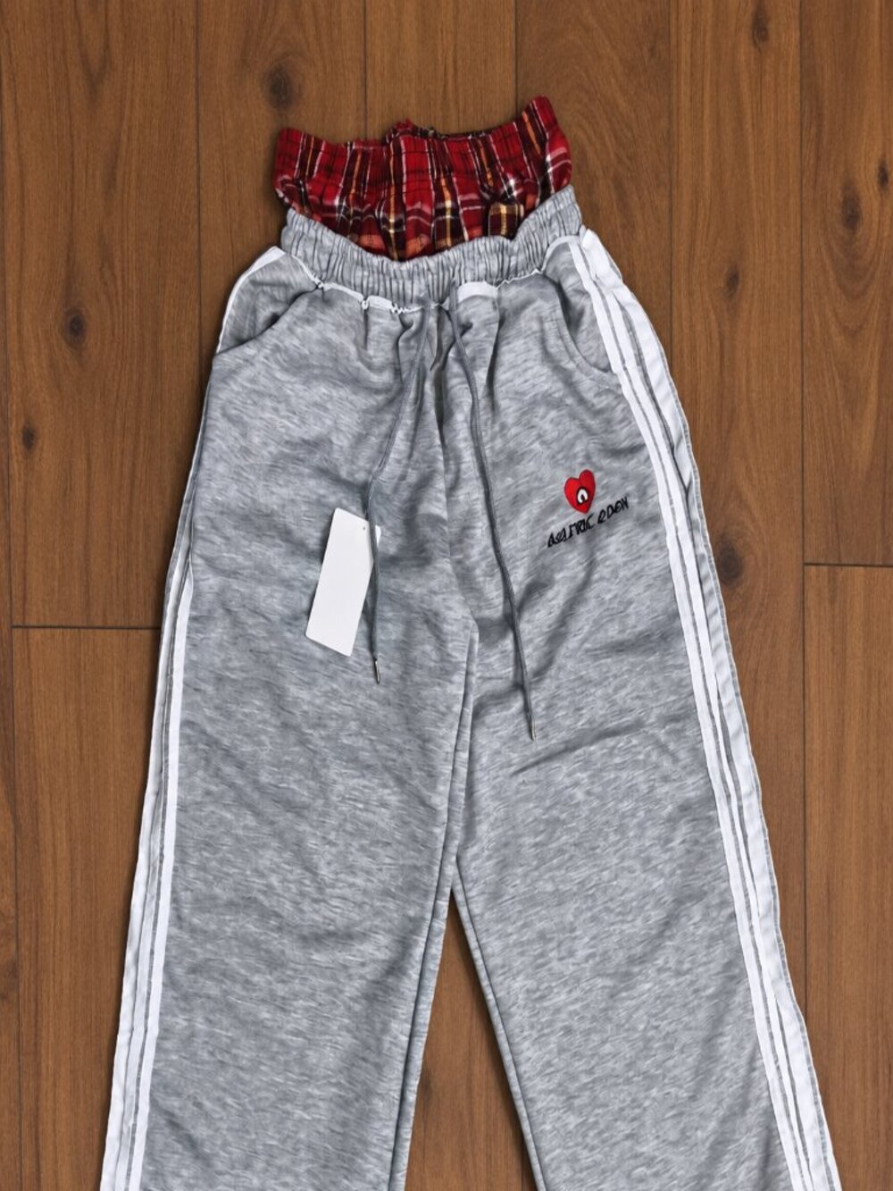 Aelferic eden sweats unisex